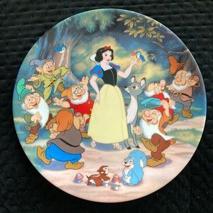 Snow White and the Seven Dwarfs Collector’s Plate